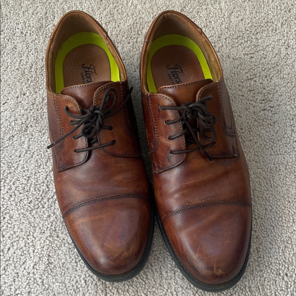 Florsheim Men's Medfield Cap Toe Oxford in Cognac Brown